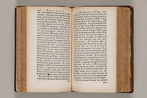Deffense de Mr. Arnauld docteur de Sorbonne, contre la reponse au livre des vrayes et des fausses idées.