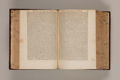 Recueil des roys de France, leurs couronne et maison / par Iean du Tillet ... En ceste derniere edition ont esté adjoustez les memoires dudit sieur ... 