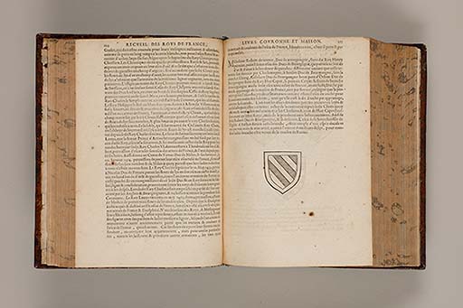 Recueil des roys de France, leurs couronne et maison / par Iean du Tillet ... En ceste derniere edition ont esté adjoustez les memoires dudit sieur ... 