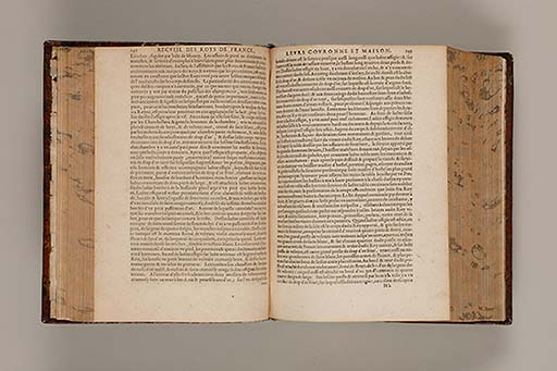 Recueil des roys de France, leurs couronne et maison / par Iean du Tillet ... En ceste derniere edition ont esté adjoustez les memoires dudit sieur ... 