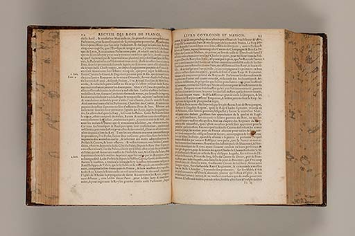 Recueil des roys de France, leurs couronne et maison / par Iean du Tillet ... En ceste derniere edition ont esté adjoustez les memoires dudit sieur ... 