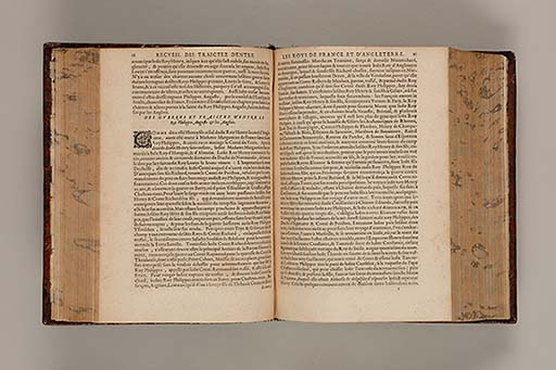 Recueil des roys de France, leurs couronne et maison / par Iean du Tillet ... En ceste derniere edition ont esté adjoustez les memoires dudit sieur ... 