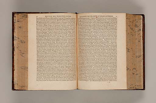 Recueil des roys de France, leurs couronne et maison / par Iean du Tillet ... En ceste derniere edition ont esté adjoustez les memoires dudit sieur ... 