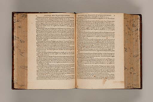 Recueil des roys de France, leurs couronne et maison / par Iean du Tillet ... En ceste derniere edition ont esté adjoustez les memoires dudit sieur ... 