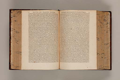 Recueil des roys de France, leurs couronne et maison / par Iean du Tillet ... En ceste derniere edition ont esté adjoustez les memoires dudit sieur ... 