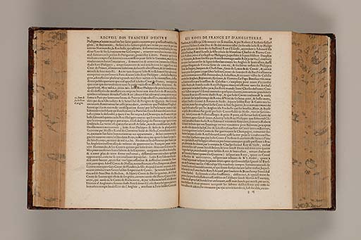 Recueil des roys de France, leurs couronne et maison / par Iean du Tillet ... En ceste derniere edition ont esté adjoustez les memoires dudit sieur ... 