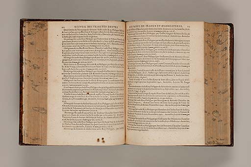 Recueil des roys de France, leurs couronne et maison / par Iean du Tillet ... En ceste derniere edition ont esté adjoustez les memoires dudit sieur ... 