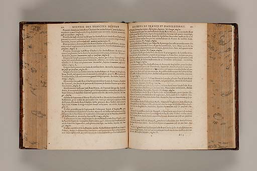 Recueil des roys de France, leurs couronne et maison / par Iean du Tillet ... En ceste derniere edition ont esté adjoustez les memoires dudit sieur ... 