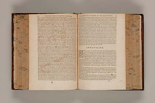 Recueil des roys de France, leurs couronne et maison / par Iean du Tillet ... En ceste derniere edition ont esté adjoustez les memoires dudit sieur ... 