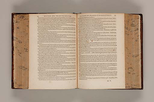 Recueil des roys de France, leurs couronne et maison / par Iean du Tillet ... En ceste derniere edition ont esté adjoustez les memoires dudit sieur ... 