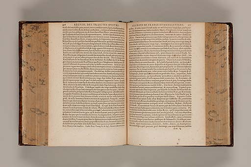 Recueil des roys de France, leurs couronne et maison / par Iean du Tillet ... En ceste derniere edition ont esté adjoustez les memoires dudit sieur ... 