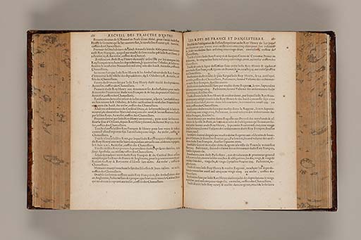 Recueil des roys de France, leurs couronne et maison / par Iean du Tillet ... En ceste derniere edition ont esté adjoustez les memoires dudit sieur ... 