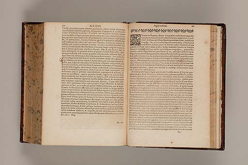 Recueil des roys de France, leurs couronne et maison / par Iean du Tillet ... En ceste derniere edition ont esté adjoustez les memoires dudit sieur ... 