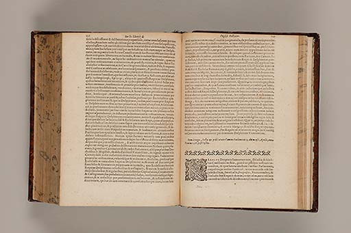 Recueil des roys de France, leurs couronne et maison / par Iean du Tillet ... En ceste derniere edition ont esté adjoustez les memoires dudit sieur ... 