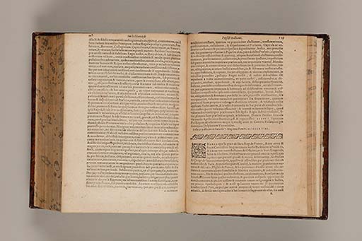 Recueil des roys de France, leurs couronne et maison / par Iean du Tillet ... En ceste derniere edition ont esté adjoustez les memoires dudit sieur ... 