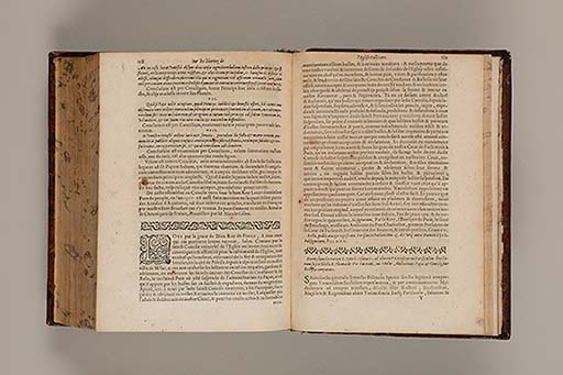 Recueil des roys de France, leurs couronne et maison / par Iean du Tillet ... En ceste derniere edition ont esté adjoustez les memoires dudit sieur ... 