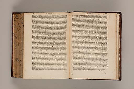 Recueil des roys de France, leurs couronne et maison / par Iean du Tillet ... En ceste derniere edition ont esté adjoustez les memoires dudit sieur ... 
