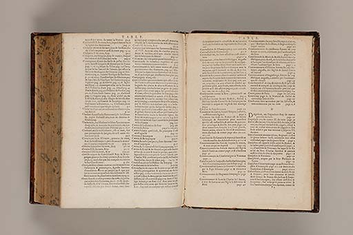 Recueil des roys de France, leurs couronne et maison / par Iean du Tillet ... En ceste derniere edition ont esté adjoustez les memoires dudit sieur ... 