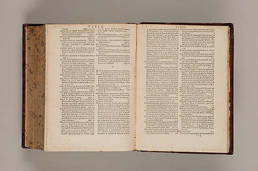 Recueil des roys de France, leurs couronne et maison / par Iean du Tillet ... En ceste derniere edition ont esté adjoustez les memoires dudit sieur ... 